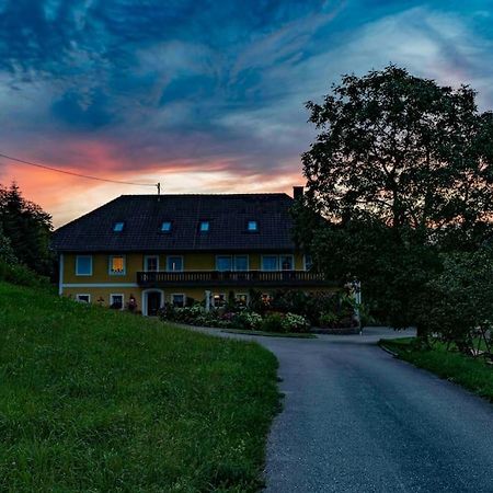 Ferienhof Am Landsberg Obergrunburg Ngoại thất bức ảnh